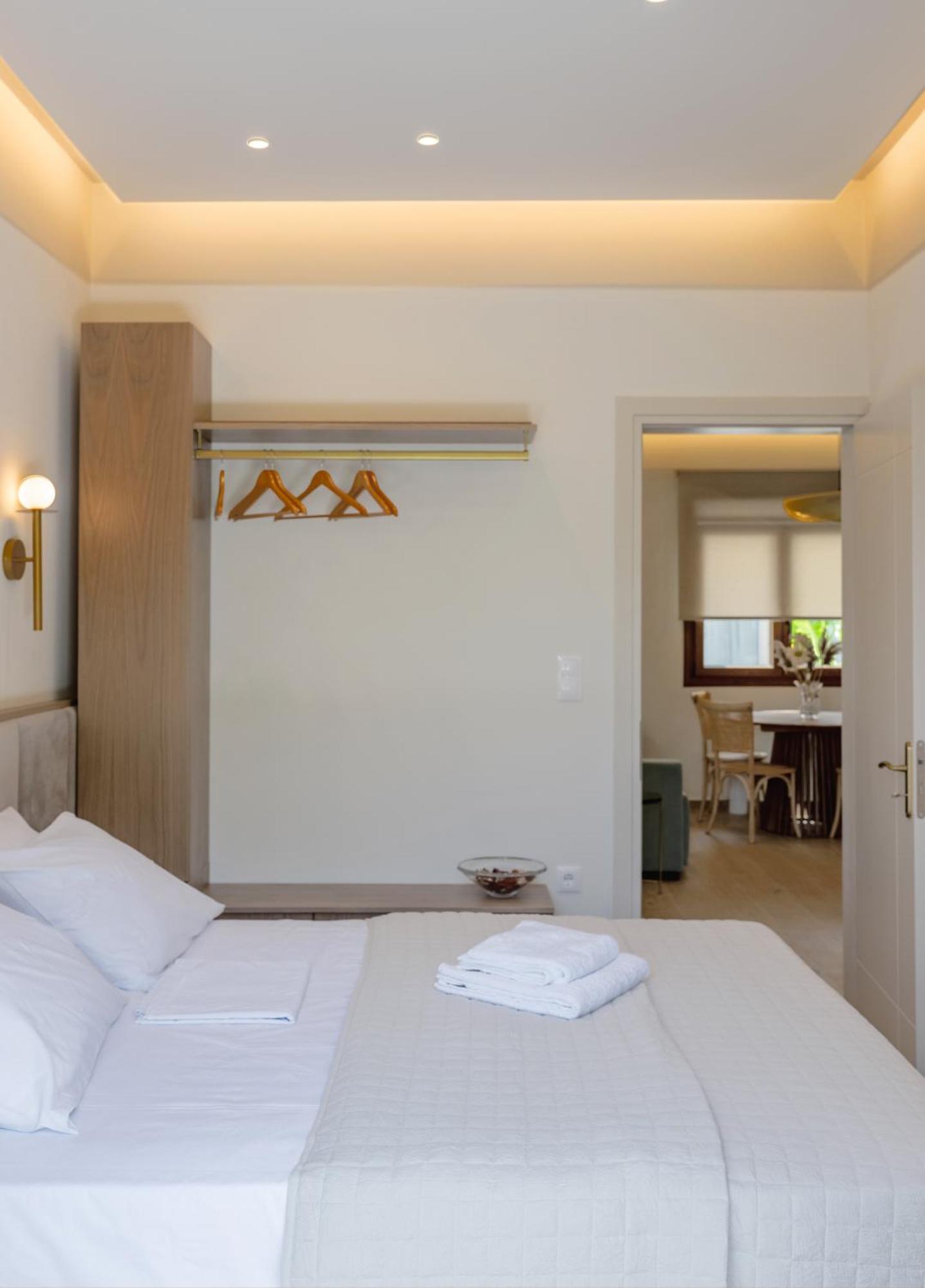 Avli Villa Preveza Exteriör bild